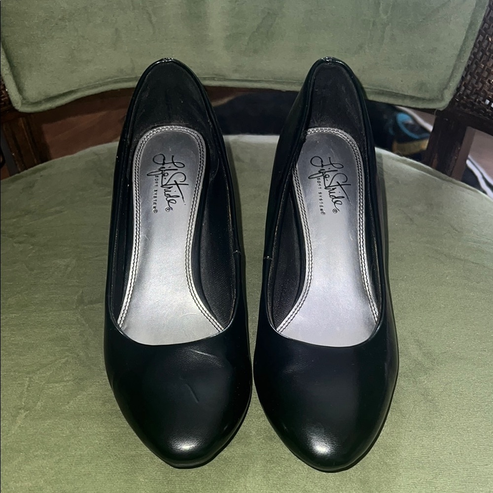 Life Stride Black Heels